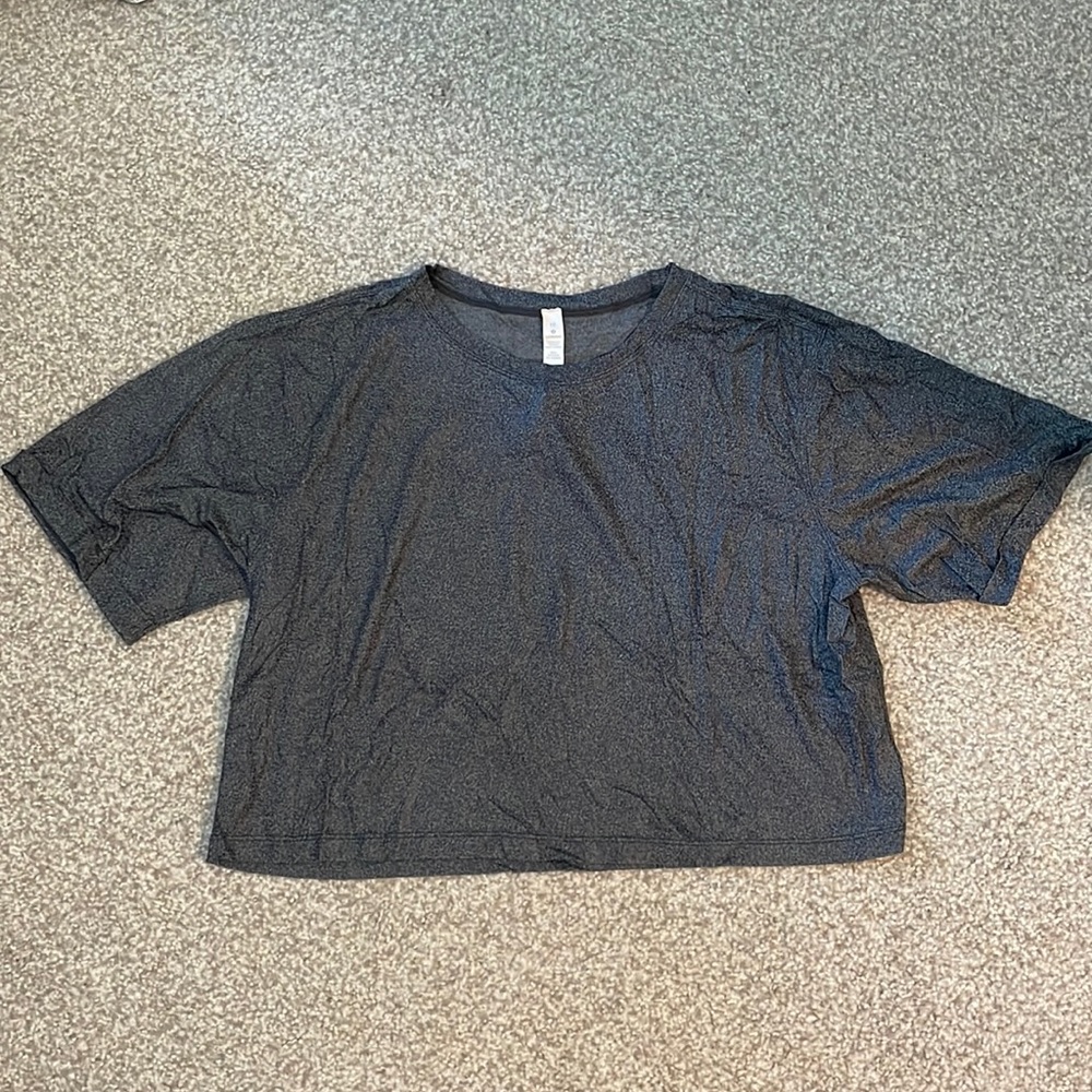 Lululemon Gray Crop Top
